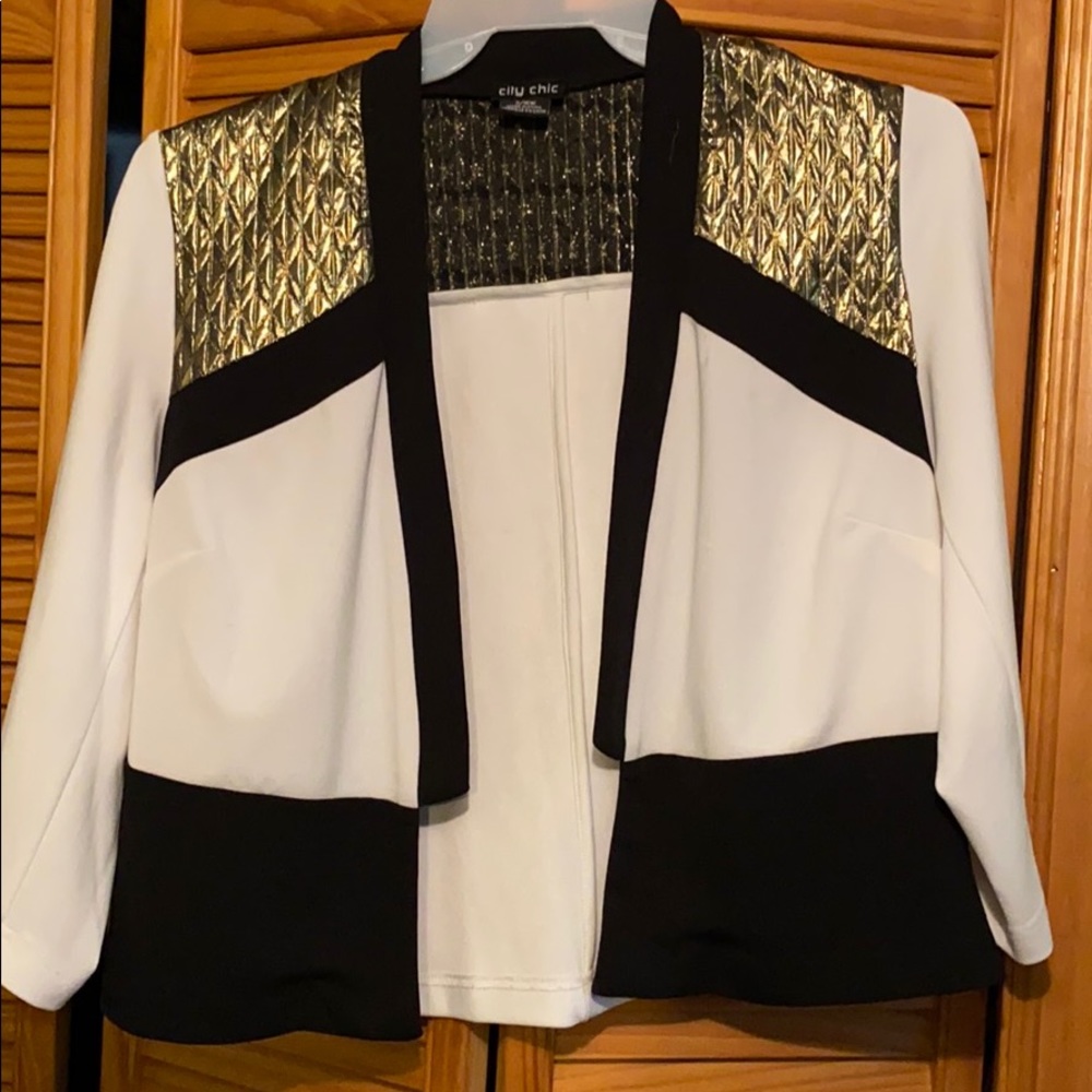 City Chic Cropped Jacket